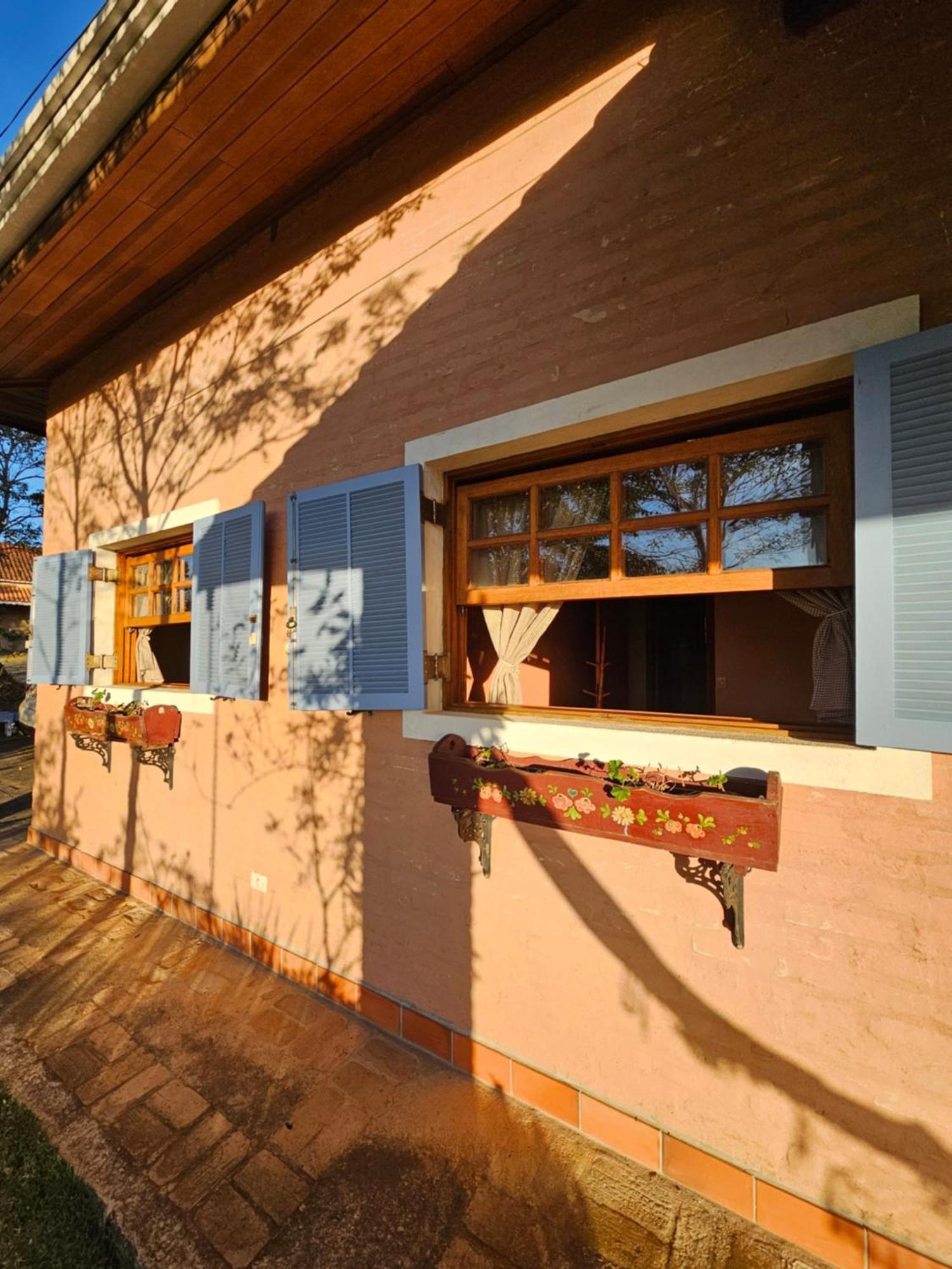 Casa De Campo Araxa Na Montanha Com Piscina Piracaia Exterior foto